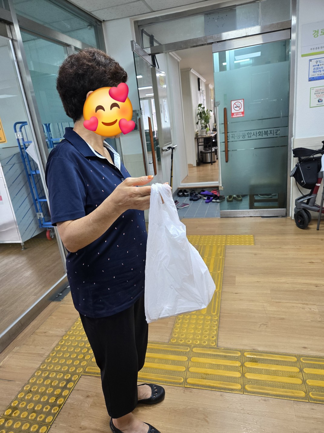 25c4092cdc44fc55b6ce42a17a2a9d4d_1758268120_821.jpg